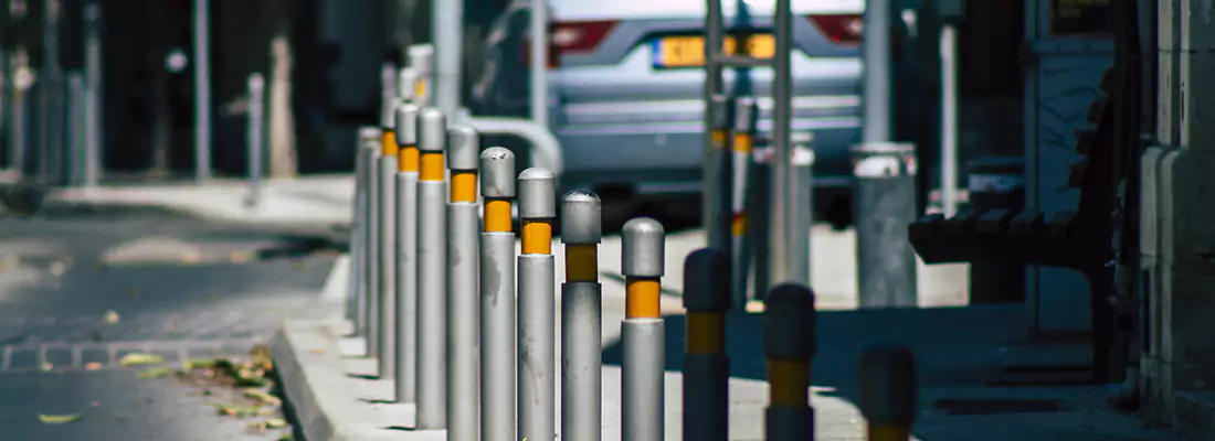 Safe and Convenient Retractable Barrier Column Systems for Properties in Richmond West, FL